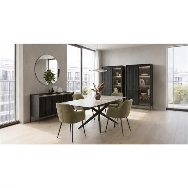 Dressoir zwart met verlichting 192 cm Dressoir zwart met verlichting 192 cm