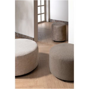 Poef diameter 65 cm, taupe stof, met zilveren contraststiknaad